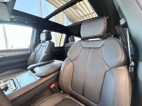 New 2026 Jeep Grand Wagoneer Limited AWD/4WD image 21