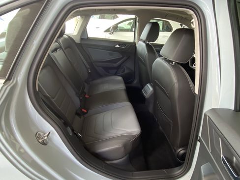 Certified 2025 Volkswagen Jetta SEL FWD image 27