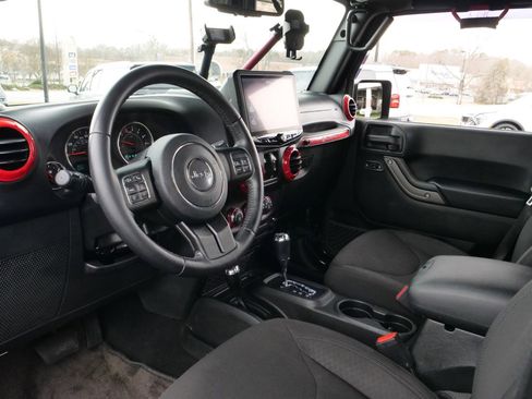 Used 2017 Jeep Wrangler Unlimited Sport w/ Quick Order Package 24S image 28