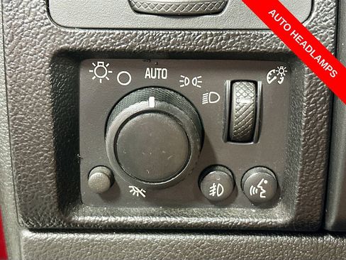 Used 2009 HUMMER H3T Alpha image 11