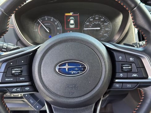 Used 2020 Subaru Crosstrek 2.0i Premium w/ Moonroof Package 1 AWD/4WD image 11