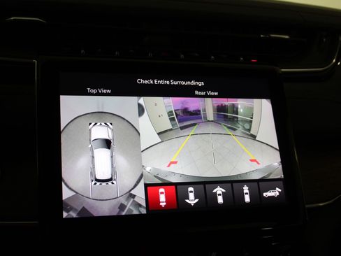 Used 2024 Jeep Grand Cherokee L Summit w/ Advanced Protech Group IV image 32