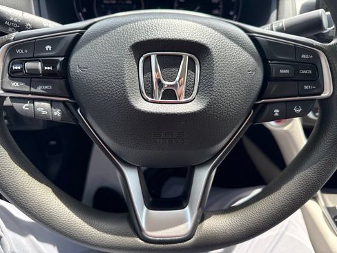 Used 2019 Honda Accord LX image 12