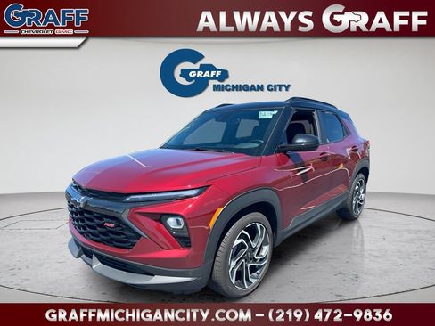 Used 2025 Chevrolet TrailBlazer RS w/ Convenience Package FWD image 1