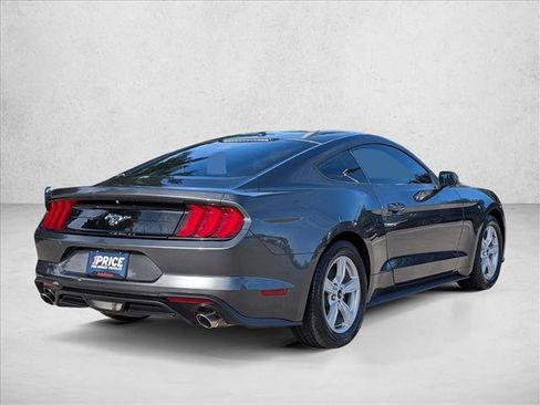 Used 2020 Ford Mustang Coupe RWD image 5