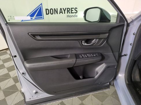 Used 2024 Honda CR-V EX image 10