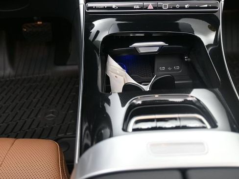 Used 2026 Mercedes-Benz CLE 300 4MATIC Cabriolet image 13