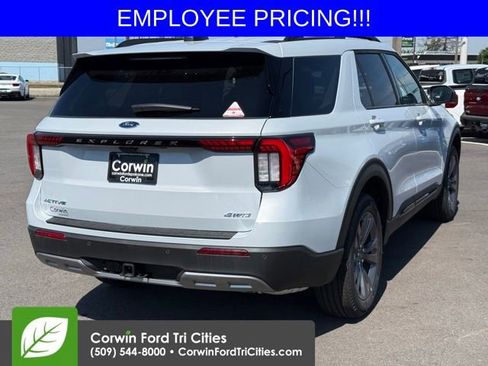 New 2026 Ford Explorer Active w/ Active Comfort Package AWD/4WD image 14