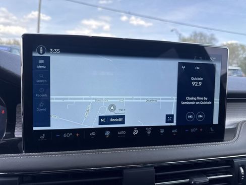 Used 2025 Lincoln Corsair FWD image 18