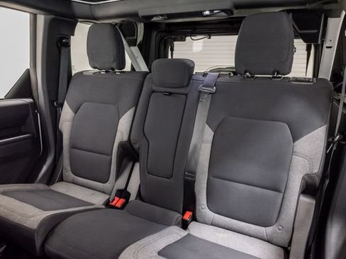 Used 2025 Ford Bronco 4-Door AWD/4WD image 23