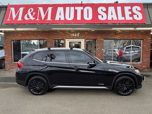 Used 2013 BMW X1 xDrive28i image 2