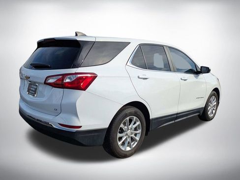 Used 2021 Chevrolet Equinox LT FWD image 4