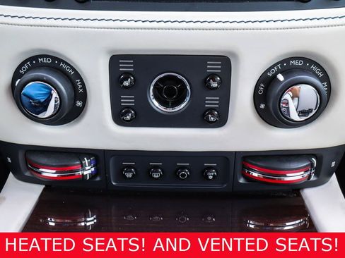 Used 2019 Rolls-Royce Dawn RWD image 8
