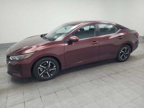 Used 2024 Nissan Sentra SV FWD image 2