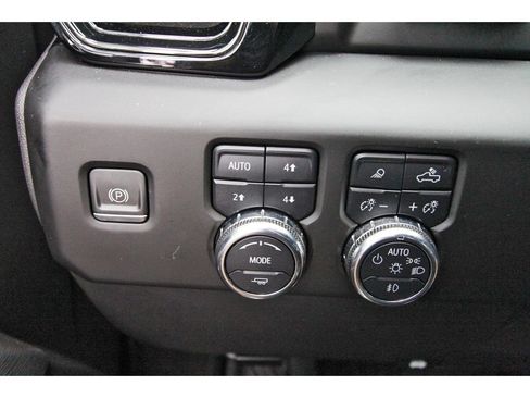 Used 2023 GMC Sierra 1500 AT4X AWD/4WD image 22