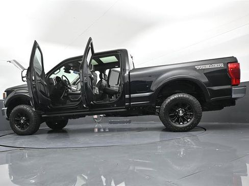 Certified 2021 Ford F250 Lariat w/ Tremor Off-Road Package AWD/4WD image 53