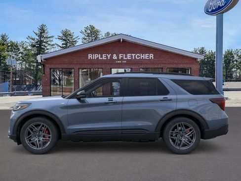 New 2026 Ford Explorer ST-Line w/ ST-Line Street Pack image 3