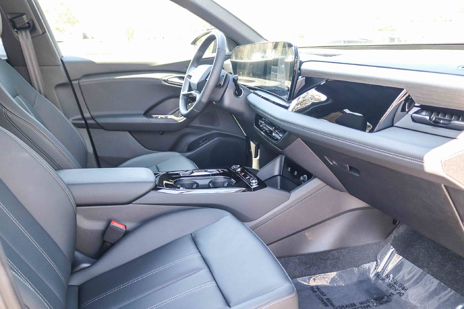 Used 2027 Audi Q6 e-tron Premium AWD/4WD image 16