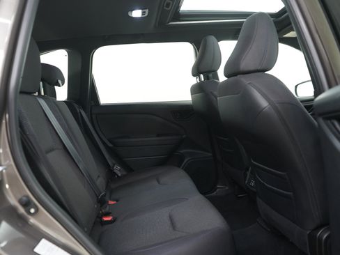 Used 2025 Subaru Forester Premium AWD/4WD image 12