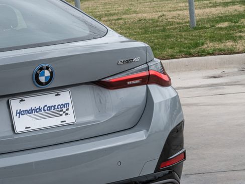 Certified 2025 BMW i4 eDrive40 image 8