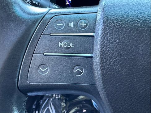 Used 2010 Lexus HS 250h image 14