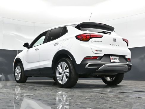 Used 2025 Buick Encore GX Preferred AWD/4WD image 49