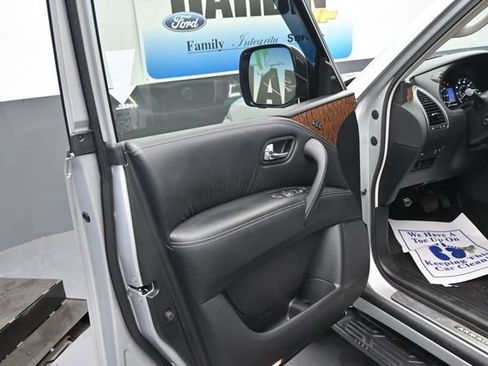 Used 2020 Nissan Armada SL w/ Premium Package RWD image 16