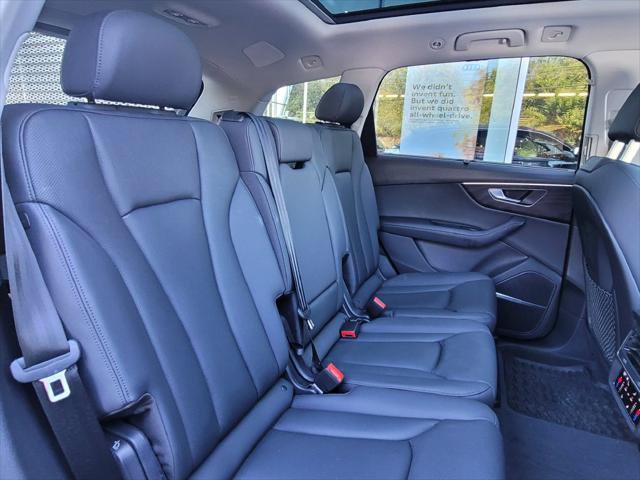 Used 2023 Audi Q7 3.0T Premium Plus w/ Premium Plus Package AWD/4WD image 22