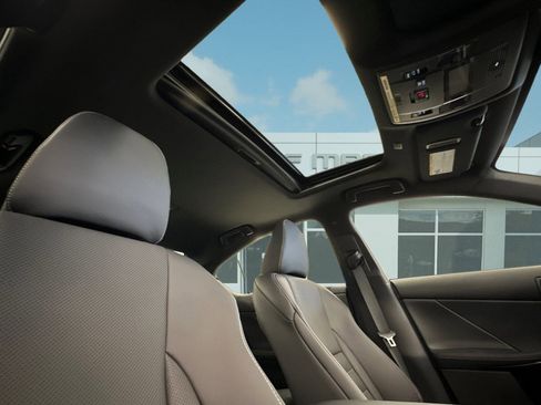 New 2025 Lexus IS 350 F Sport image 12