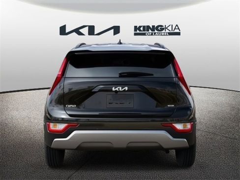 New 2025 Kia Niro SX image 5