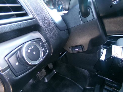 Used 2018 Ford Explorer 4WD Police Interceptor image 14