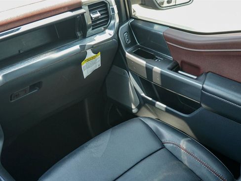 Used 2022 Ford F150 Lariat AWD/4WD image 28