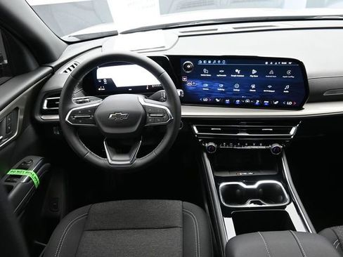 New 2026 Chevrolet Traverse LT w/ Midnight/Sport Edition FWD image 25
