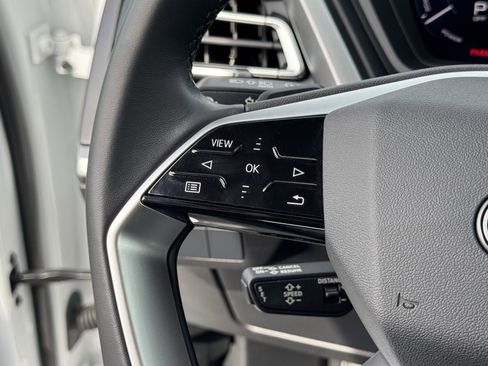 Used 2024 Audi Q4 e-tron Premium w/ Convenience Package AWD/4WD image 19