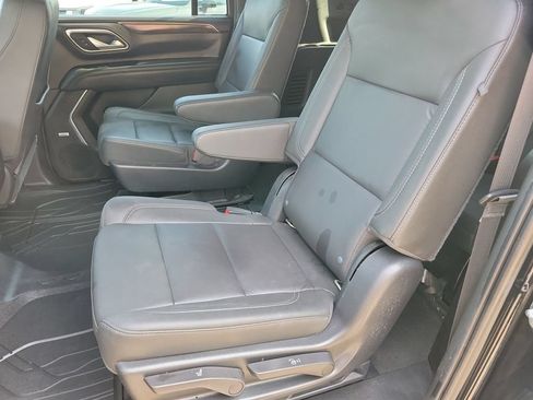 Used 2021 Chevrolet Suburban Z71 AWD/4WD image 15