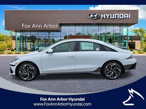 New 2025 Hyundai Ioniq 6 Limited image 2