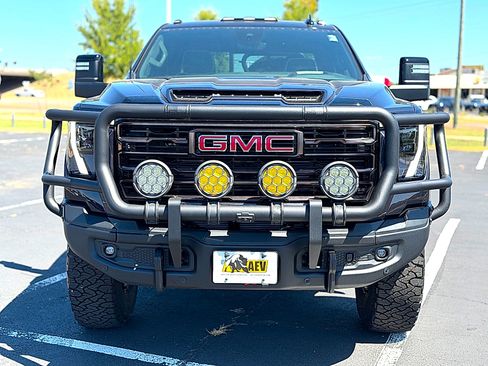 New 2026 GMC Sierra 2500 AT4X w/ AT4X AEV Edition AWD/4WD image 13