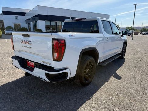 Used 2024 GMC Sierra 1500 Elevation w/ LPO, Elevation Black Package AWD/4WD image 5