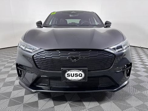 Certified 2022 Ford Mustang Mach-E GT image 2
