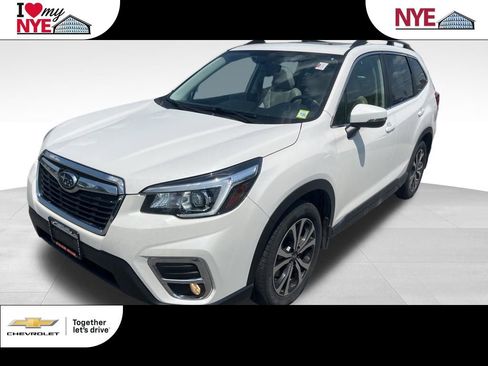 Used 2020 Subaru Forester Limited AWD/4WD image 1