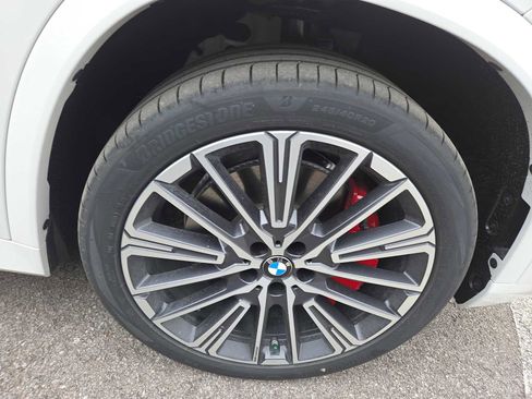 New 2026 BMW X1 xDrive28i w/ Technology Package image 2