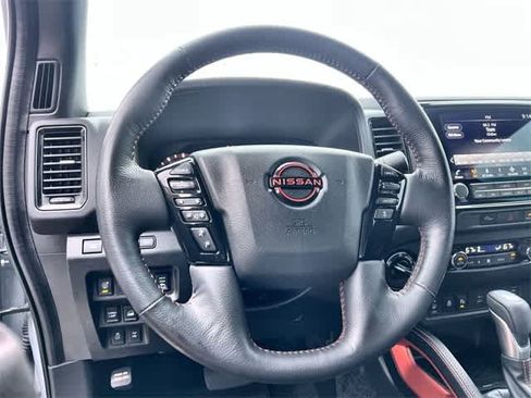 Used 2024 Nissan Frontier PRO-4X w/ Pro Convenience Package image 17