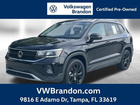 Certified 2023 Volkswagen Taos SE w/ Panoramic Sunroof Package FWD image 1
