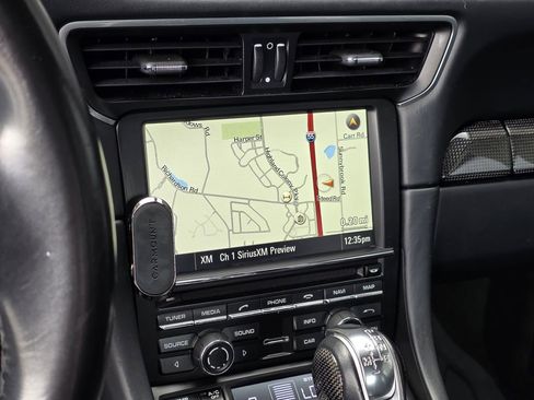 Used 2015 Porsche 911 Carrera 4S image 14