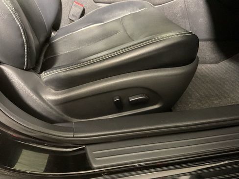 Used 2016 Nissan Altima 2.5 SL w/ Moonroof Package image 30