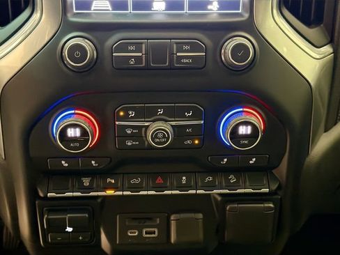 Used 2020 Chevrolet Silverado 2500 LT w/ All Star Edition image 15