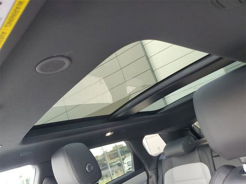 New 2026 Land Rover Range Rover Evoque Dynamic SE image 28