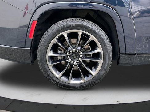 Certified 2024 Jeep Grand Wagoneer L Series II w/ Quick Order Packagew 28T image 39