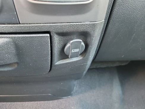 Used 2024 RAM 1500 Classic SLT AWD/4WD image 24
