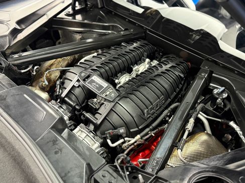 Used 2024 Chevrolet Corvette Z06 RWD image 38